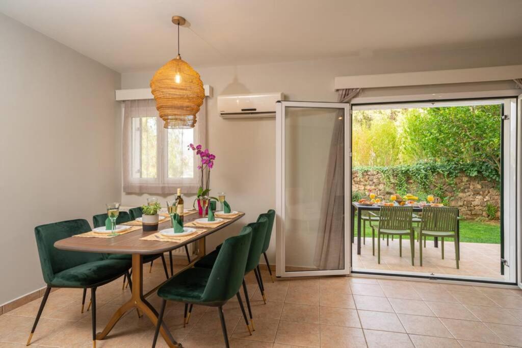 Central & Elegant Suite With Private Garden Argostoli  Buitenkant foto