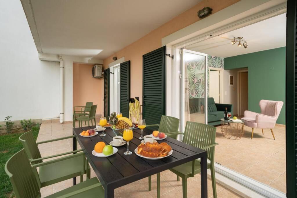 Central & Elegant Suite With Private Garden Argostoli  Buitenkant foto